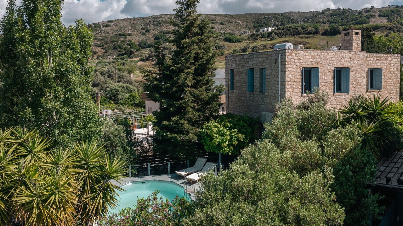 Photo of Outdoor in Lampini