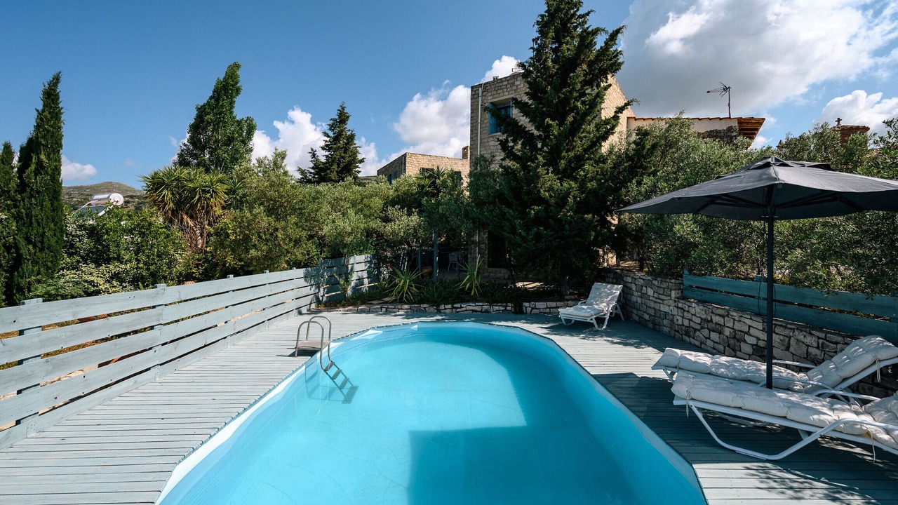 Photo of Outdoor in Lampini