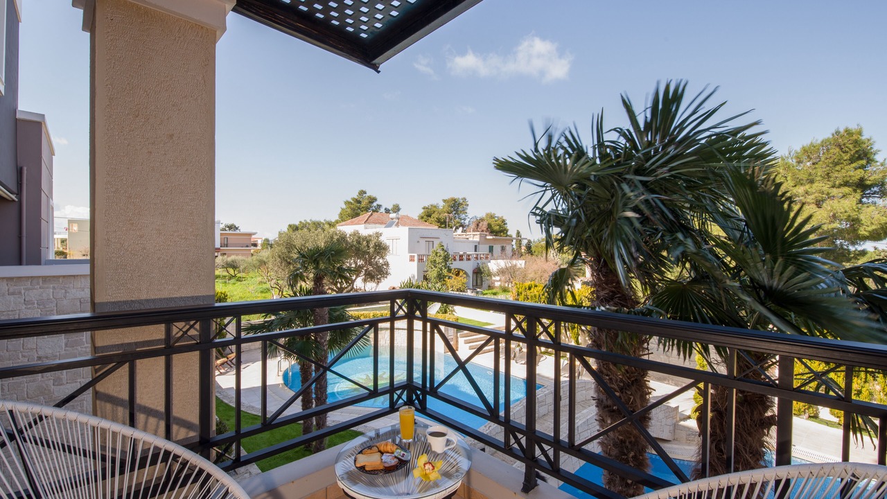 Photo of Patio Balcony in Pitharion