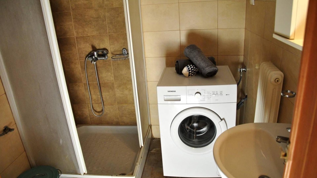 Photo of Bathroom in Volos City Centre