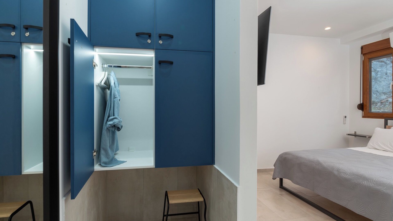 Photo of Bedroom in Anatoli