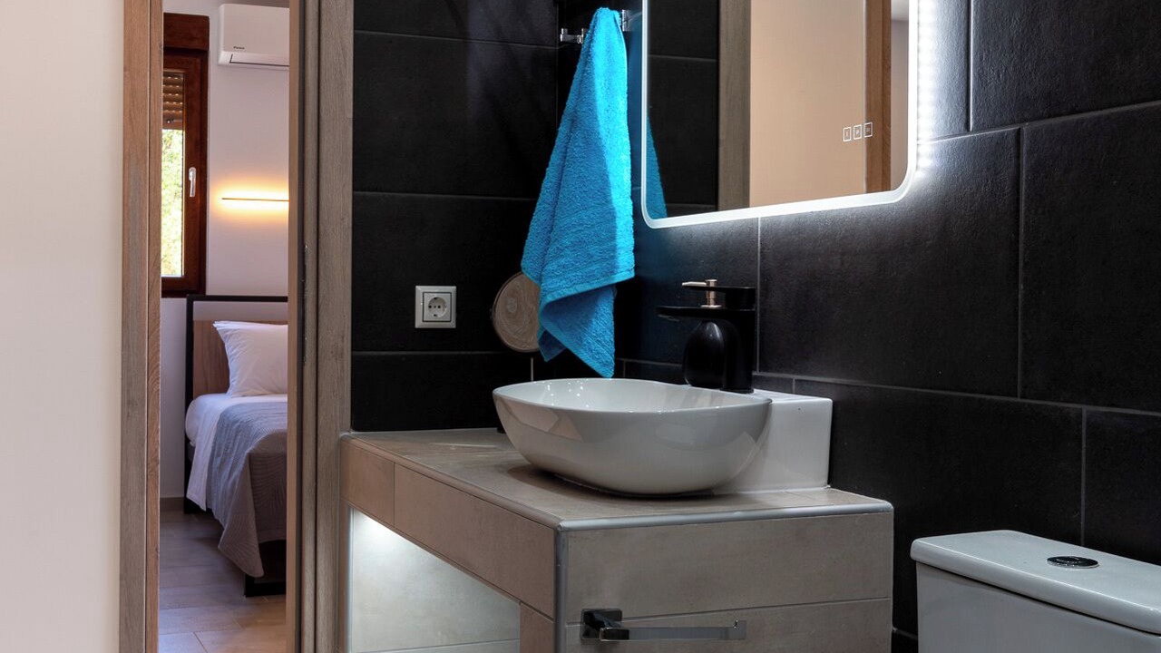 Photo of Bathroom in Anatoli
