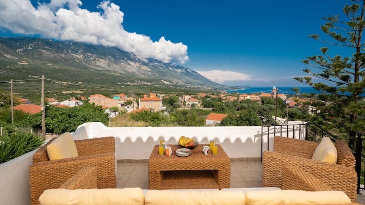 Photo of Outdoor in Karavados