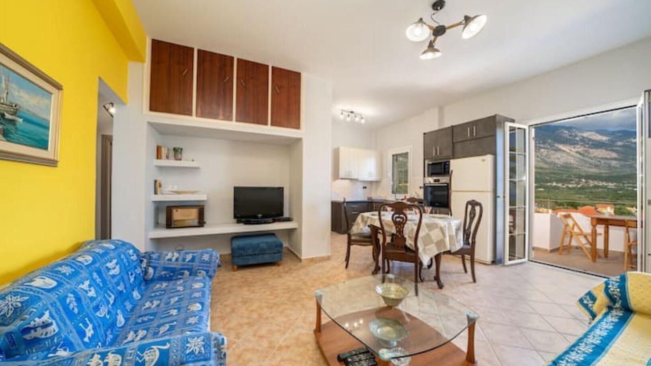 Photo of Livingroom in Karavados