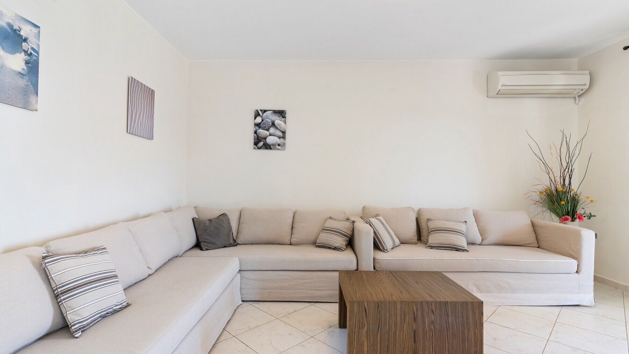 Photo of Livingroom in Evgiros