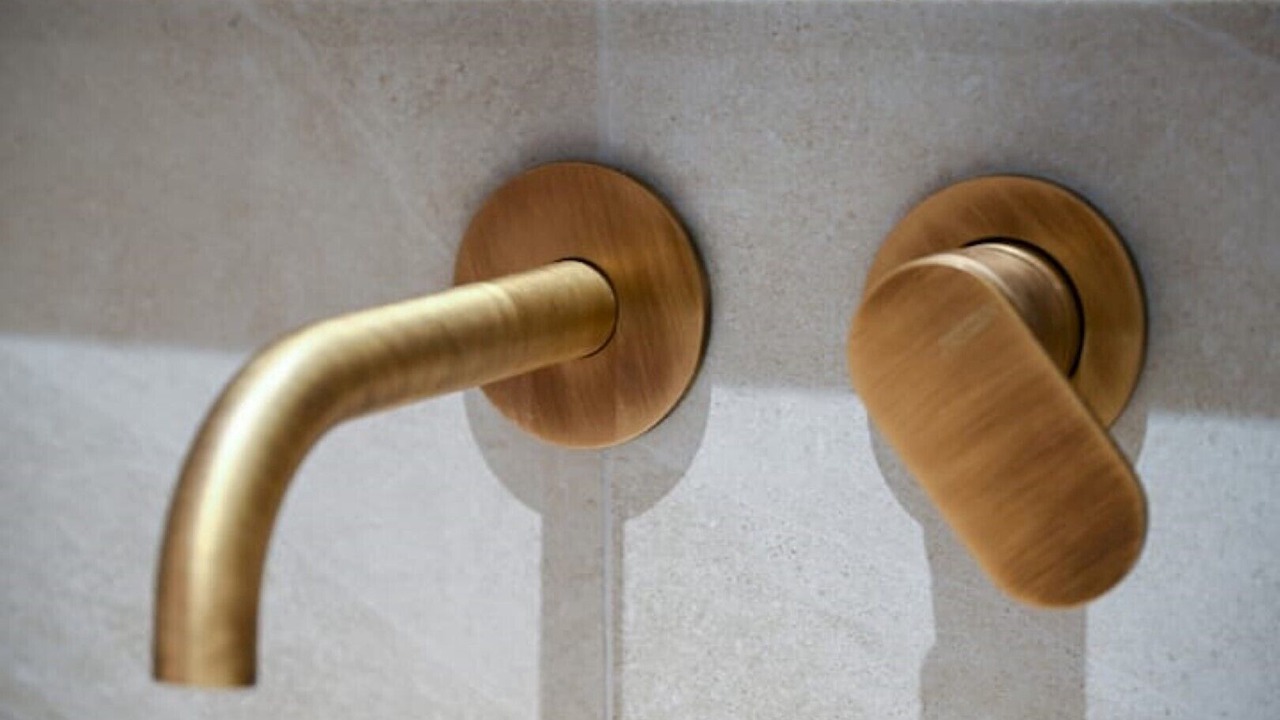 Photo of Bathroom in Ioannina Town Centre