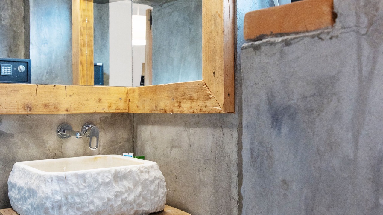 Photo of Bathroom in Nea Smirni