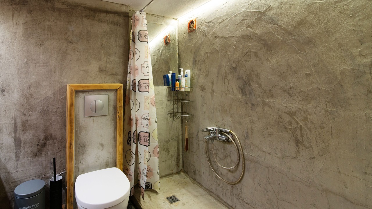 Photo of Bathroom in Nea Smirni