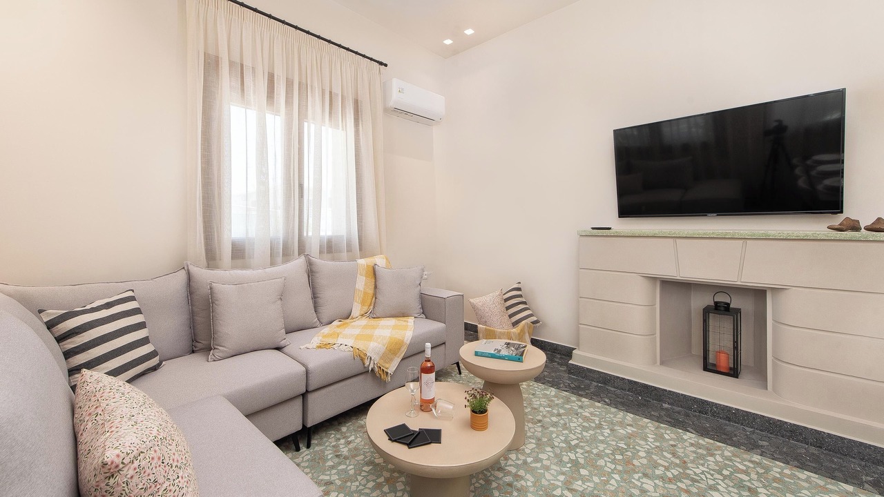 Photo of Livingroom in Rhodes