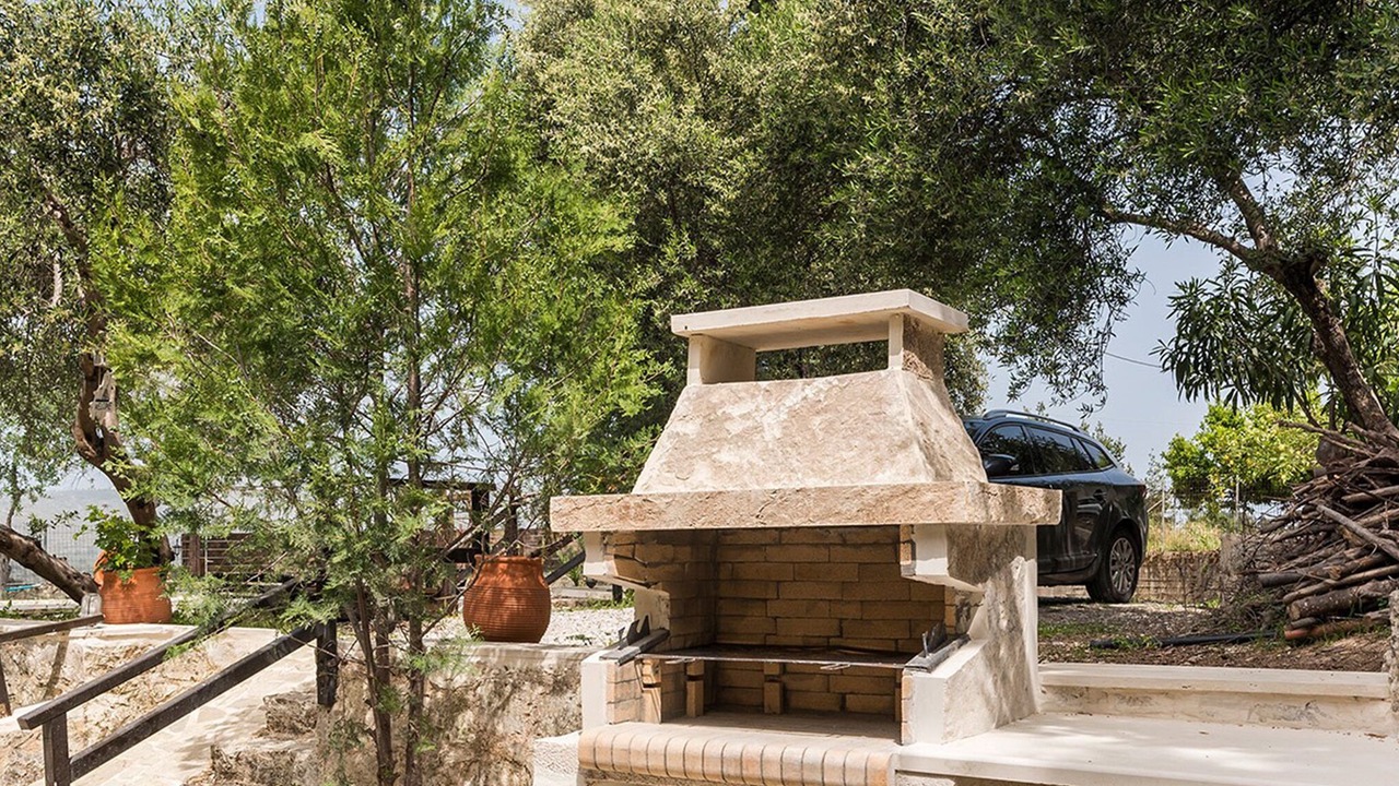 Photo of Outdoor in Maza