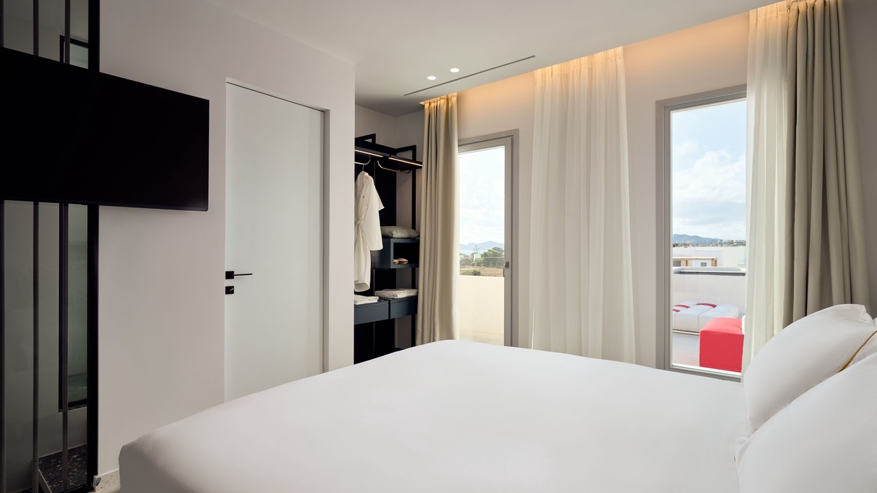 Photo of Bedroom in Aliki