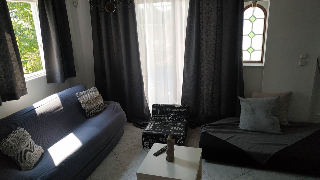 Photo of Livingroom in Velon
