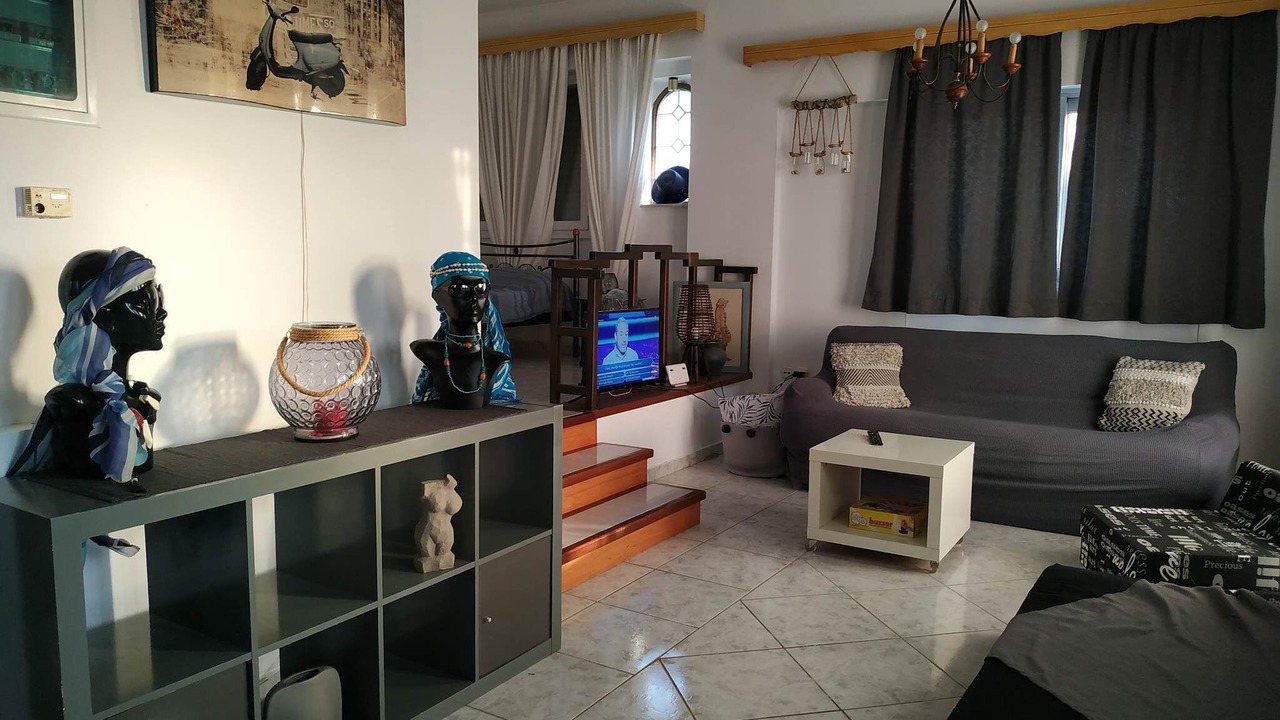 Photo of Livingroom in Velon