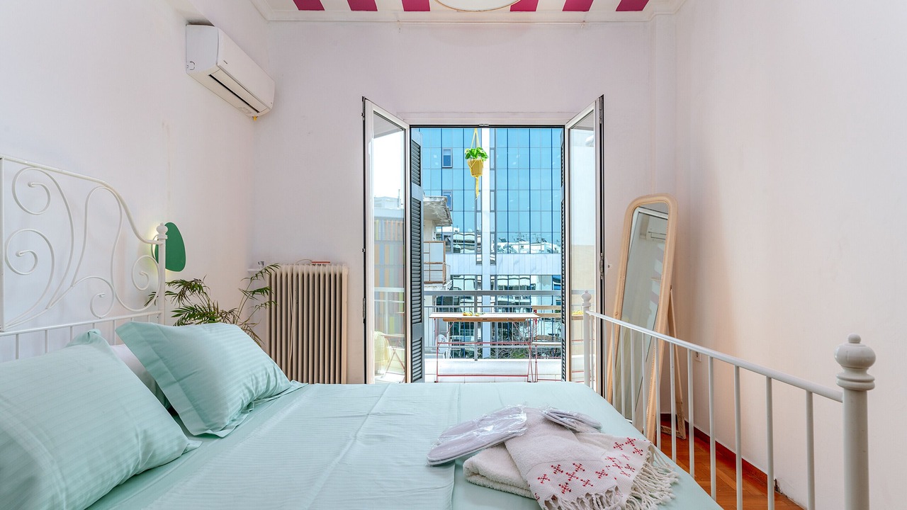 Photo of Bedroom in Kallithea
