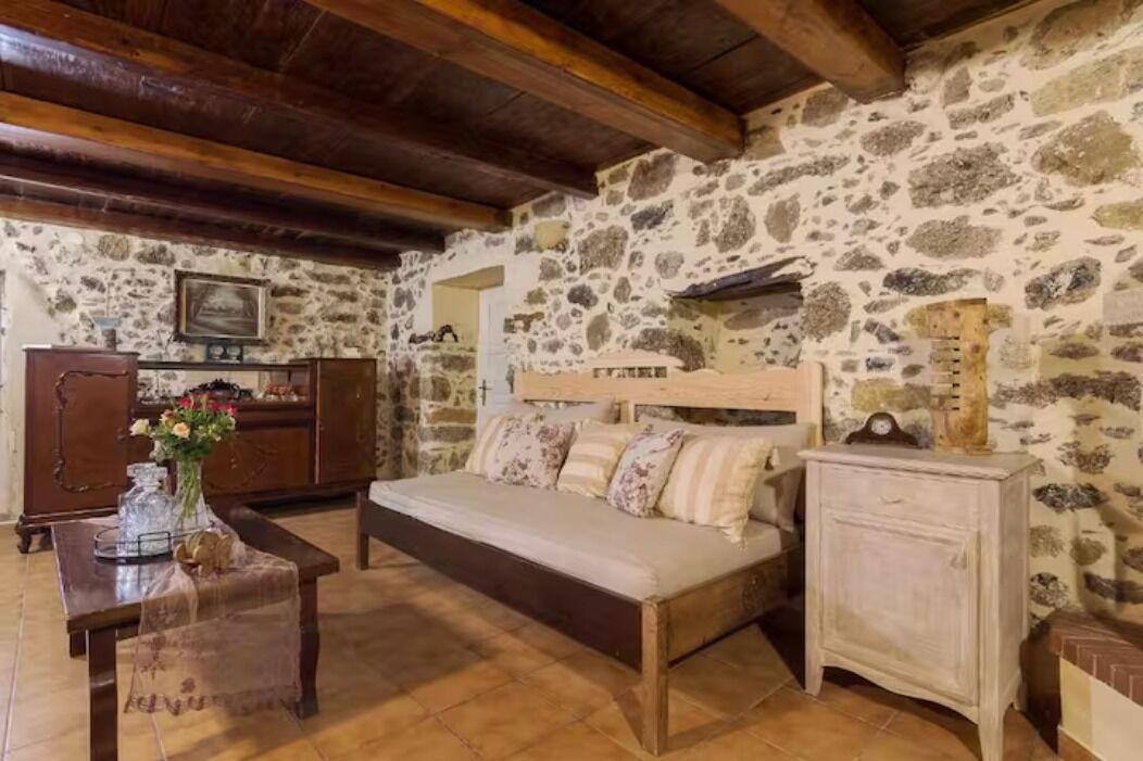 Photo of Livingroom in Zaros