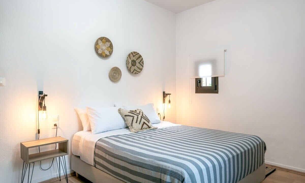 Photo of Bedroom in Megala Chorafia