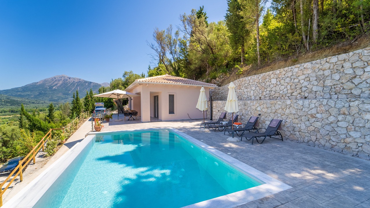 Photo of Outdoor in Evgiros