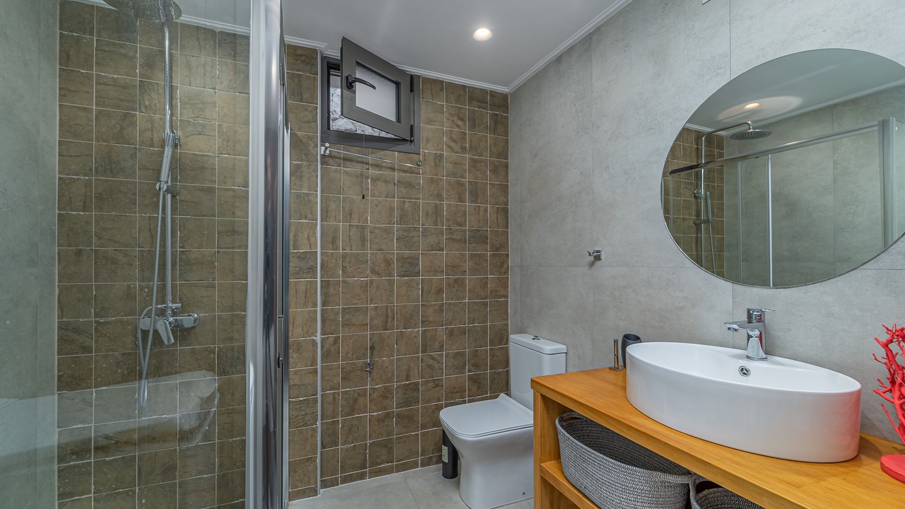 Photo of Bathroom in Evgiros