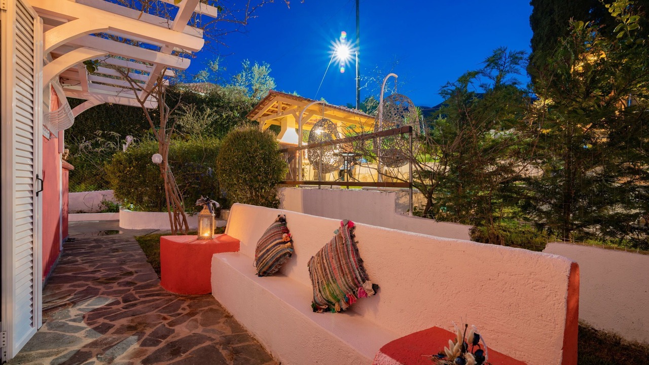 Photo of Patio Balcony in Fiolitis