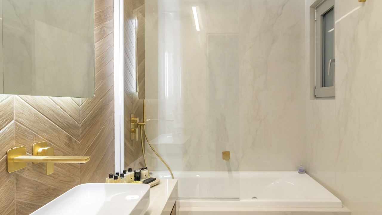 Photo of Bathroom in Mikrolimano