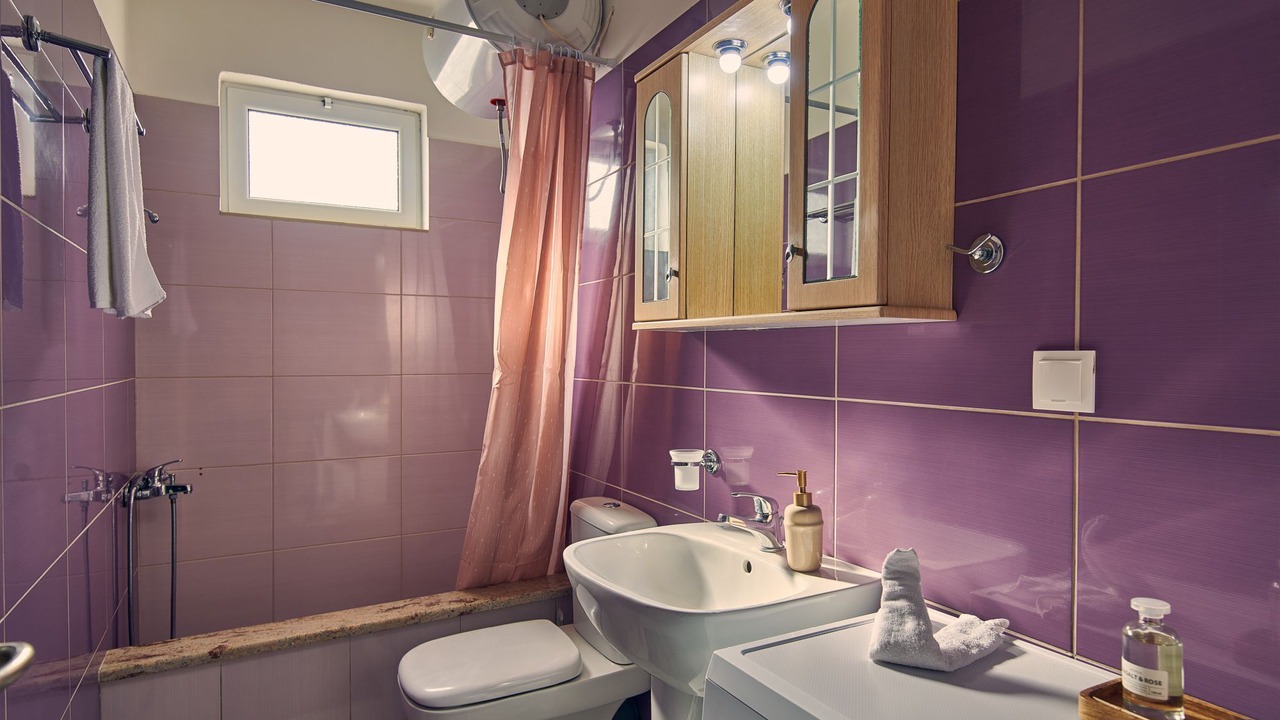 Photo of Bathroom in Fiolitis
