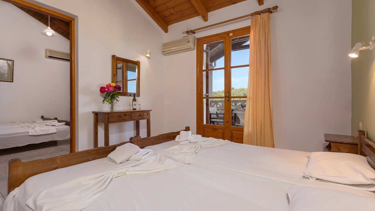 Photo of Bedroom in Ano Vasilikos