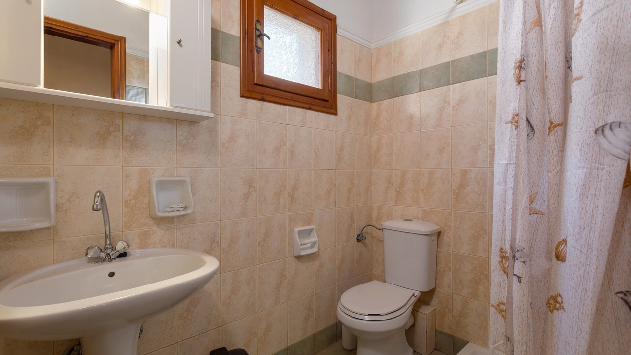Photo of Bathroom in Ano Vasilikos