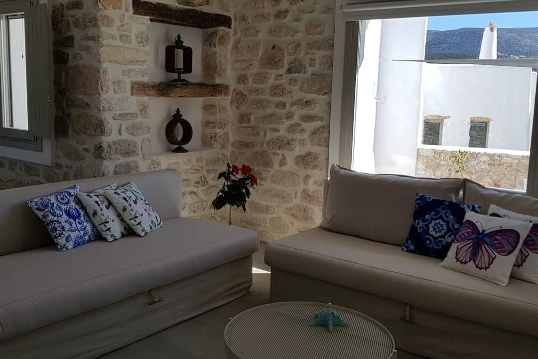 Photo of Livingroom in Paros