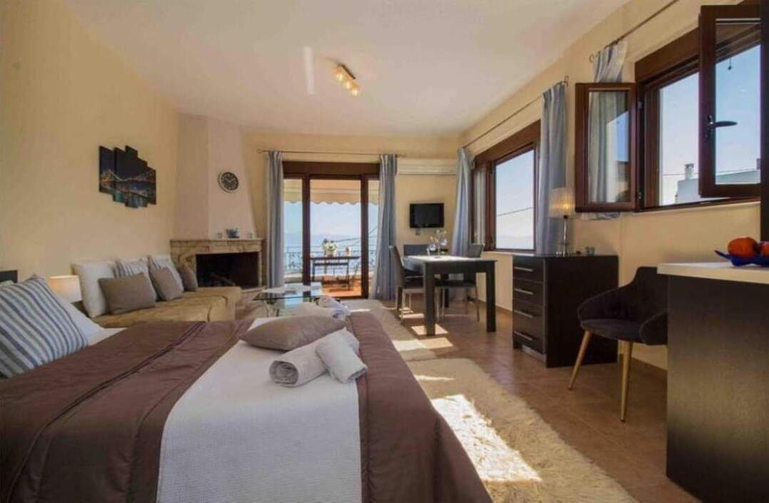 Photo of Bedroom in Mavrovouni