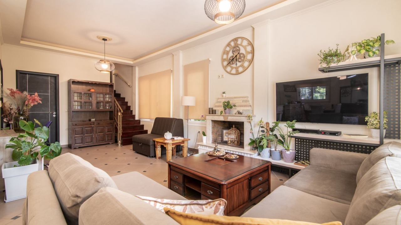 Photo of Livingroom in Mouzaki