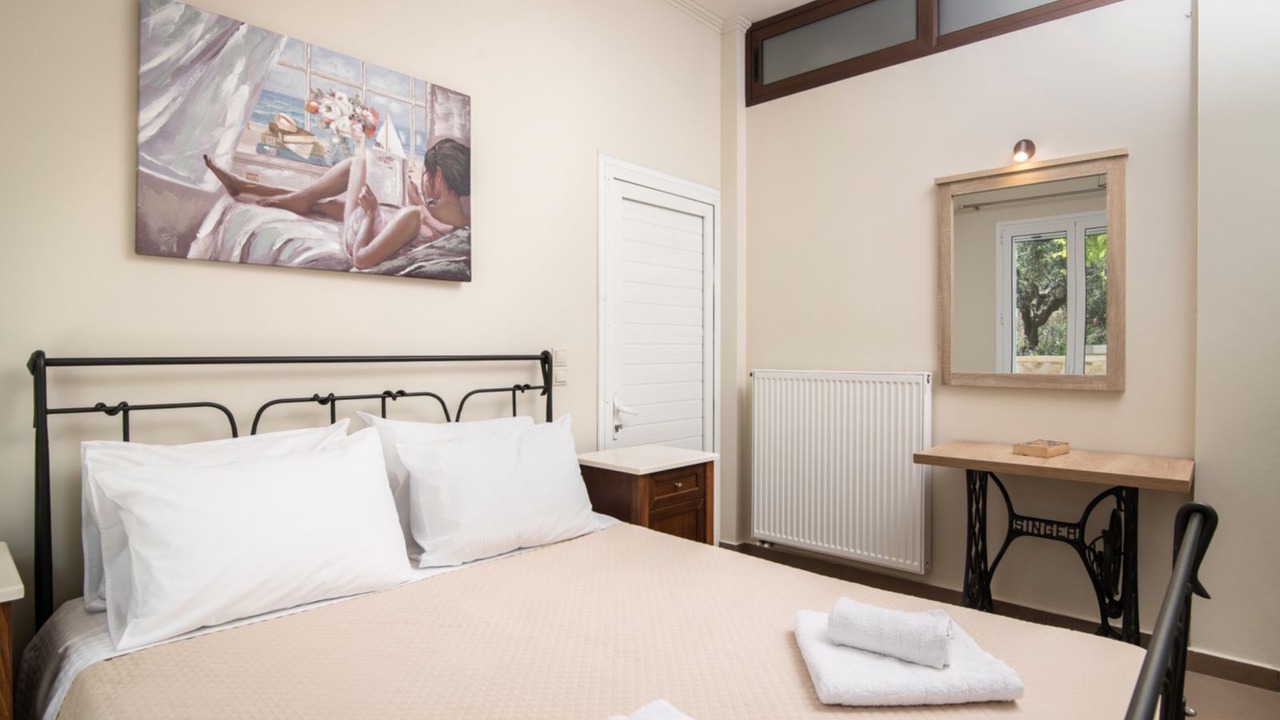 Photo of Bedroom in Mouzaki