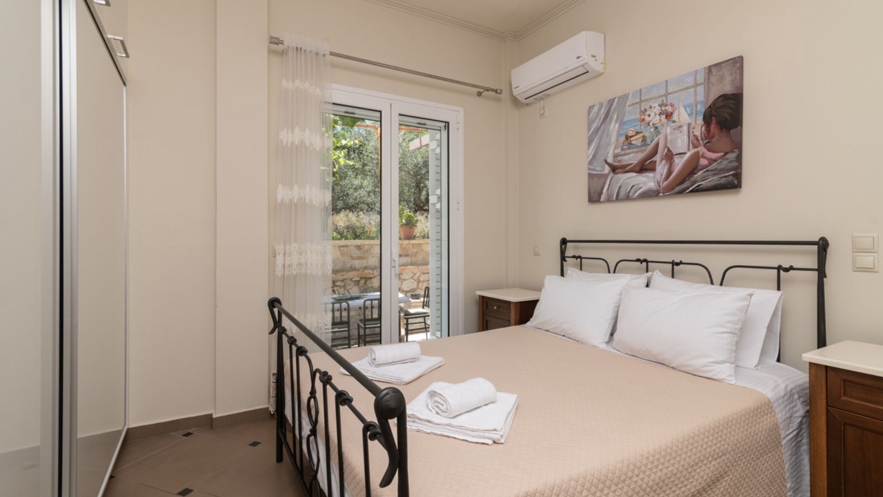 Photo of Bedroom in Mouzaki
