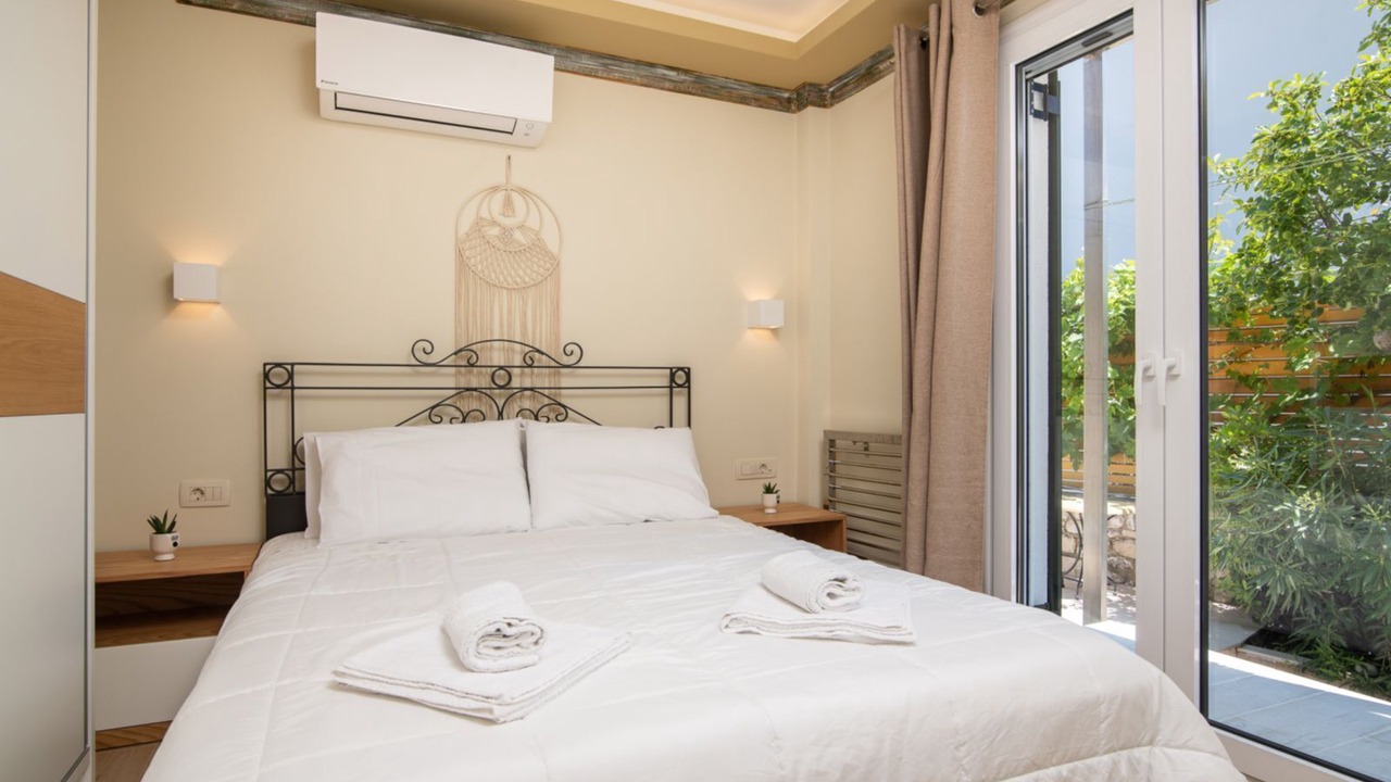 Photo of Bedroom in Mouzaki