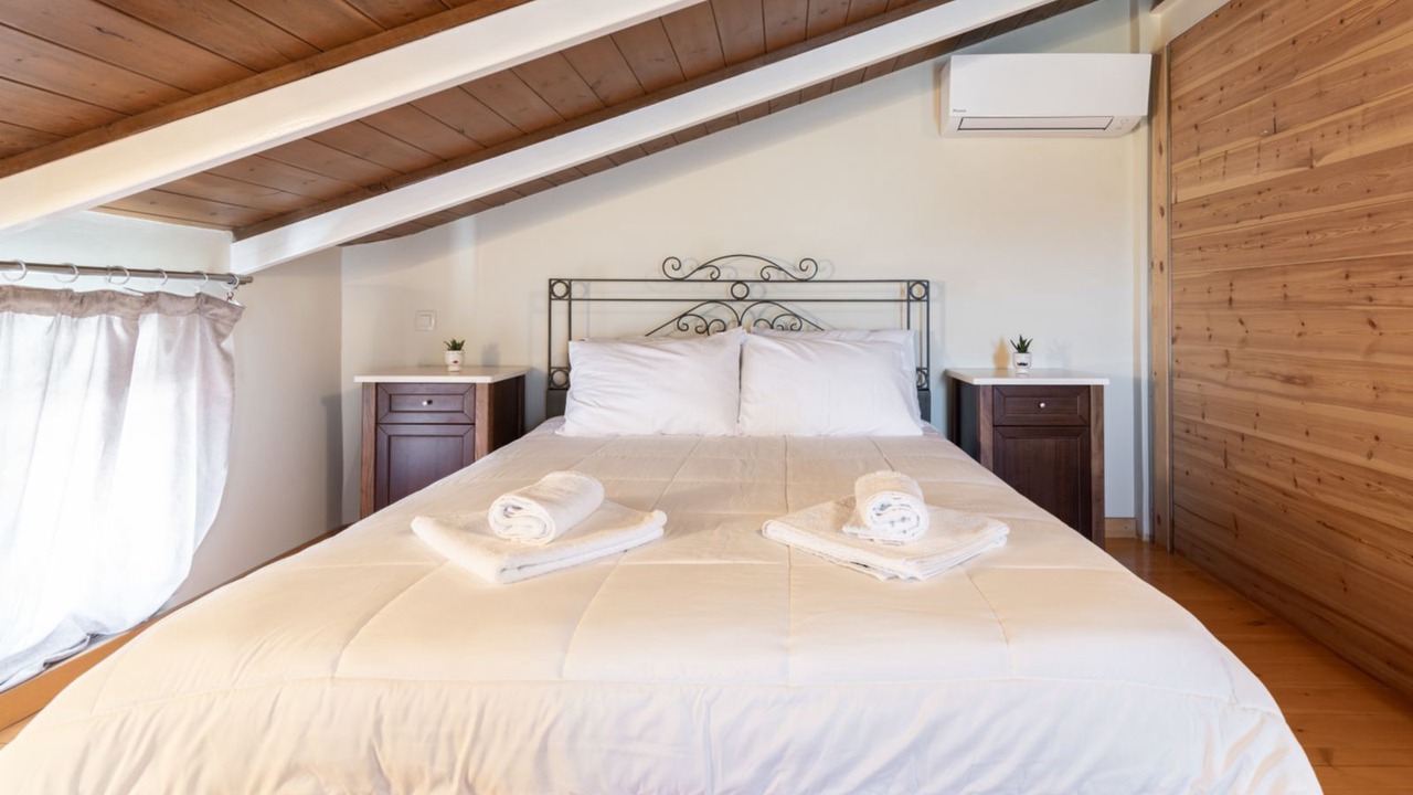 Photo of Bedroom in Mouzaki