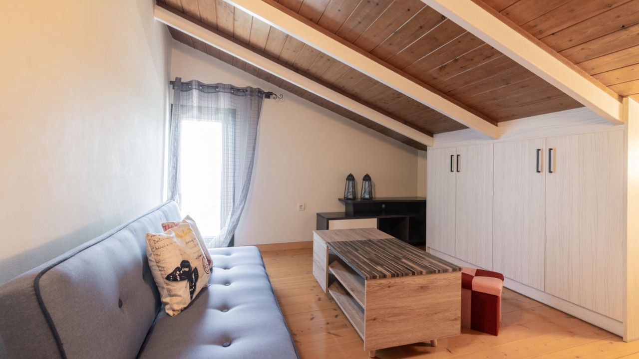 Photo of Livingroom in Mouzaki