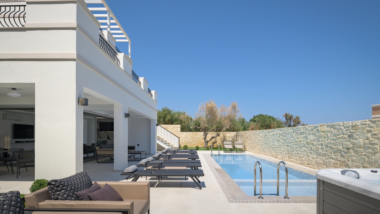 Photo of Outdoor in Perama