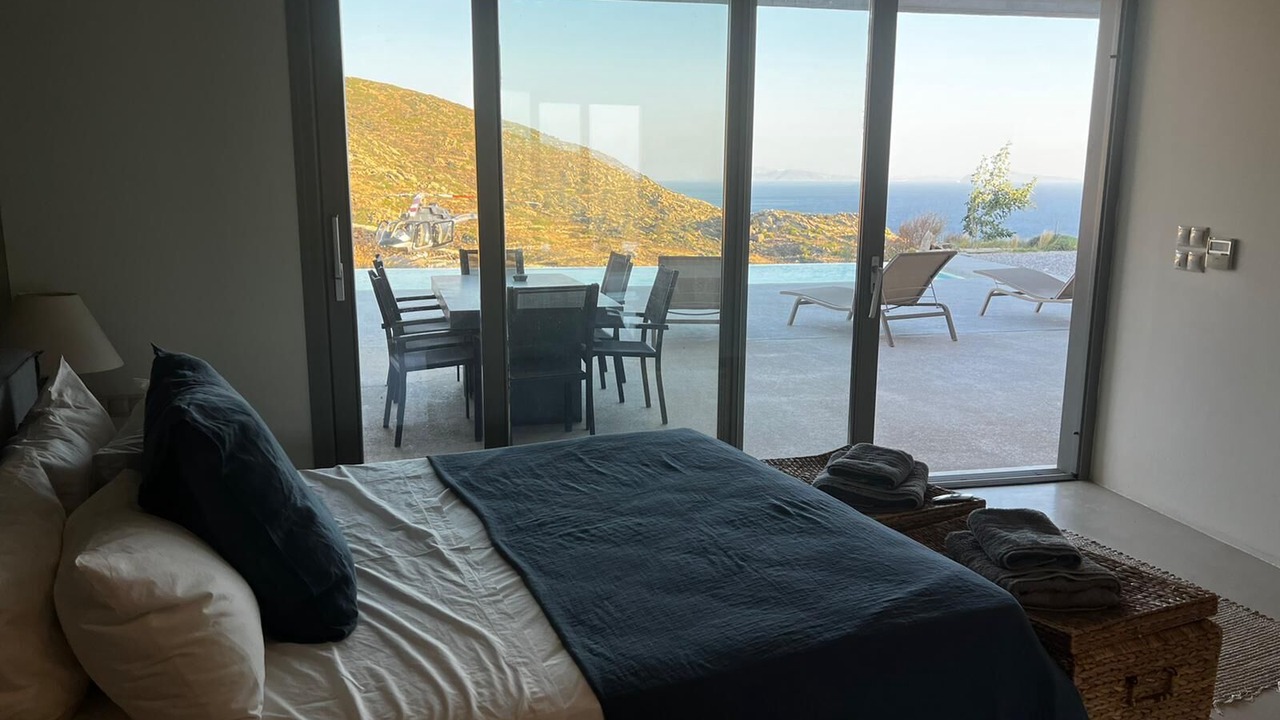 Photo of Bedroom in Milopotas