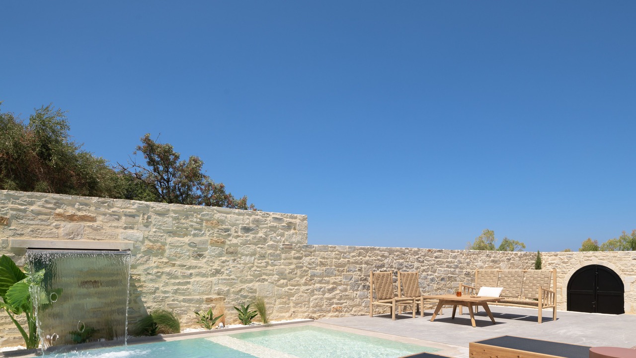 Photo of Outdoor in Perama