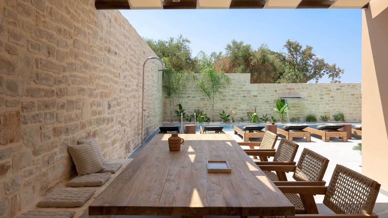 Photo of Outdoor in Perama