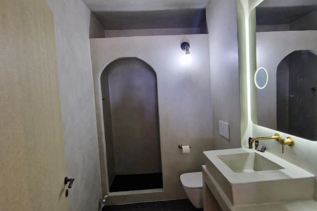 Photo of Bathroom in Omales