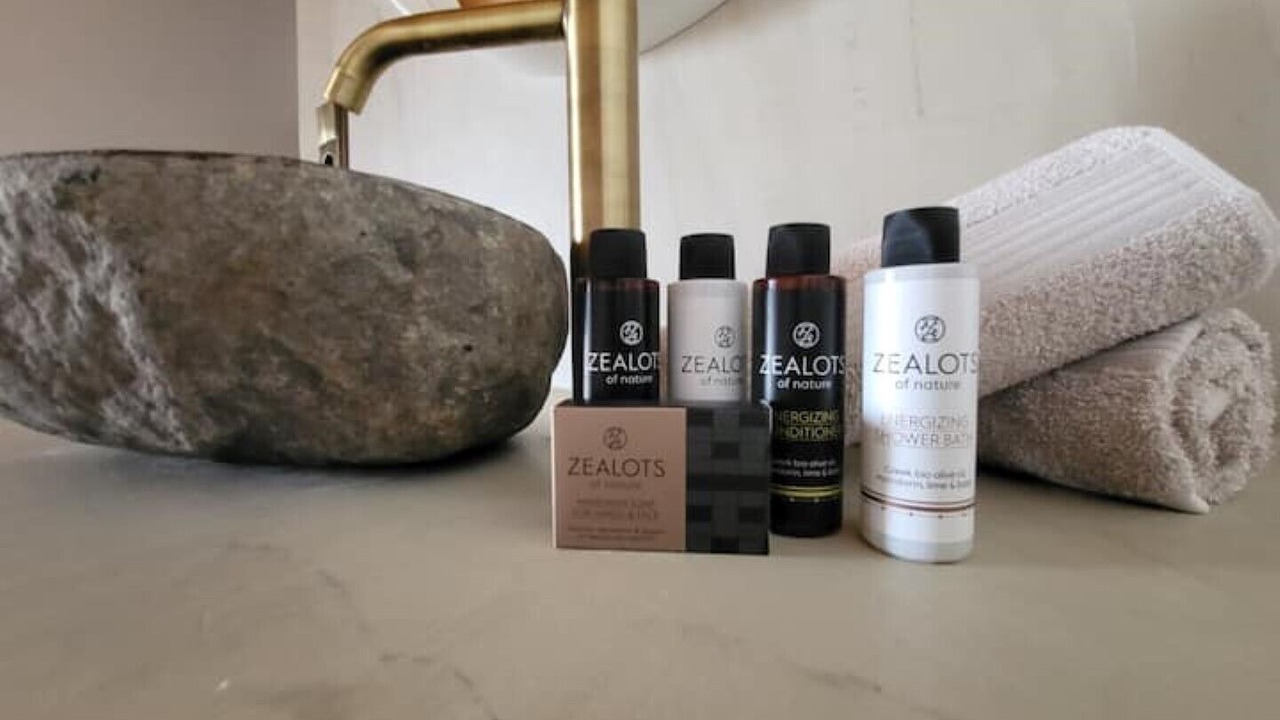 Photo of Bathroom in Omales