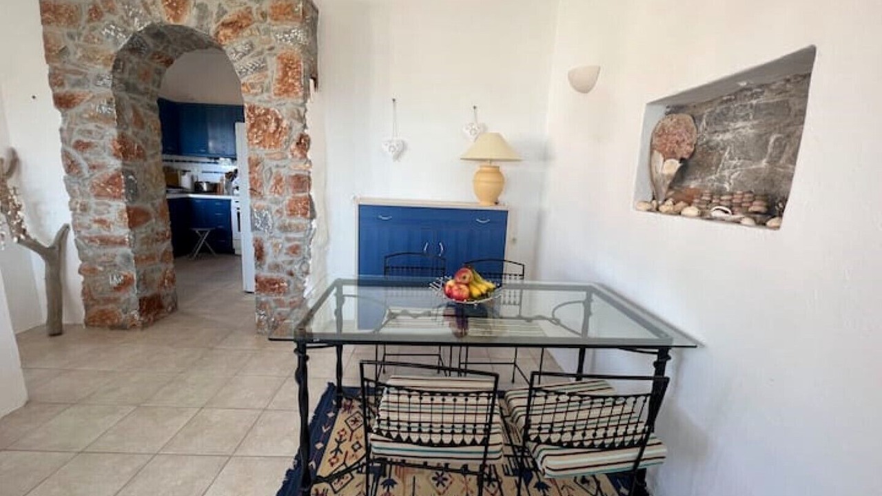 Photo of Bedroom in Vrouhas
