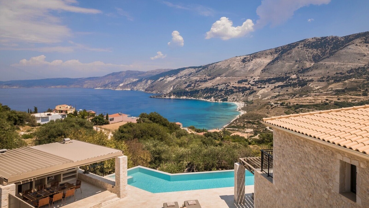 Photo of Outdoor in Zola