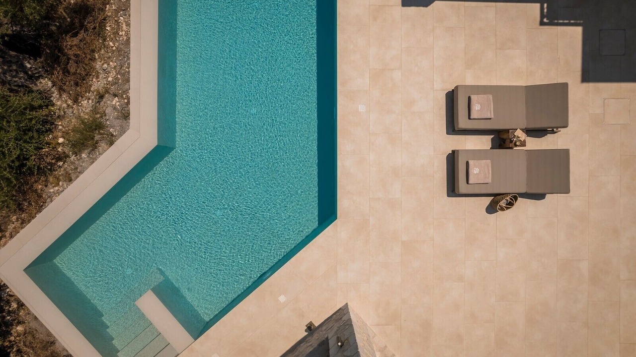 Photo of Outdoor in Zola