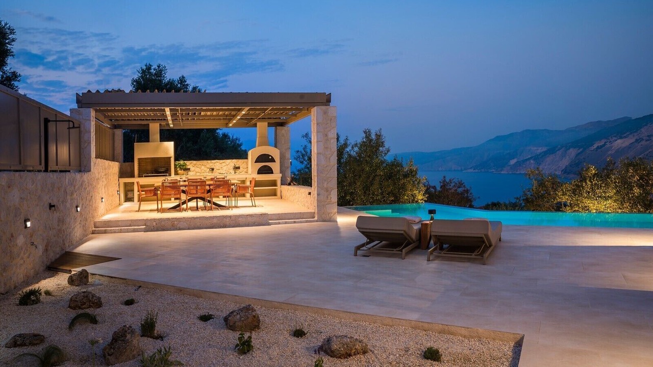 Photo of Outdoor in Zola