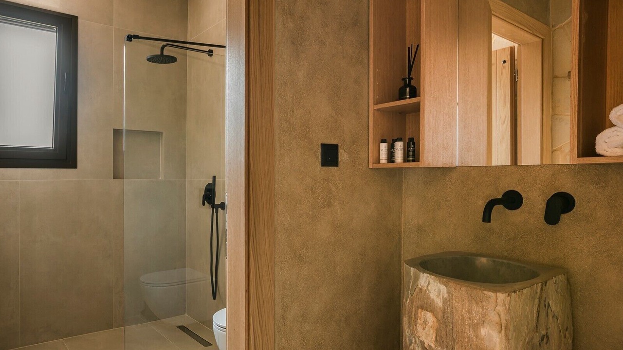 Photo of Bathroom in Zola