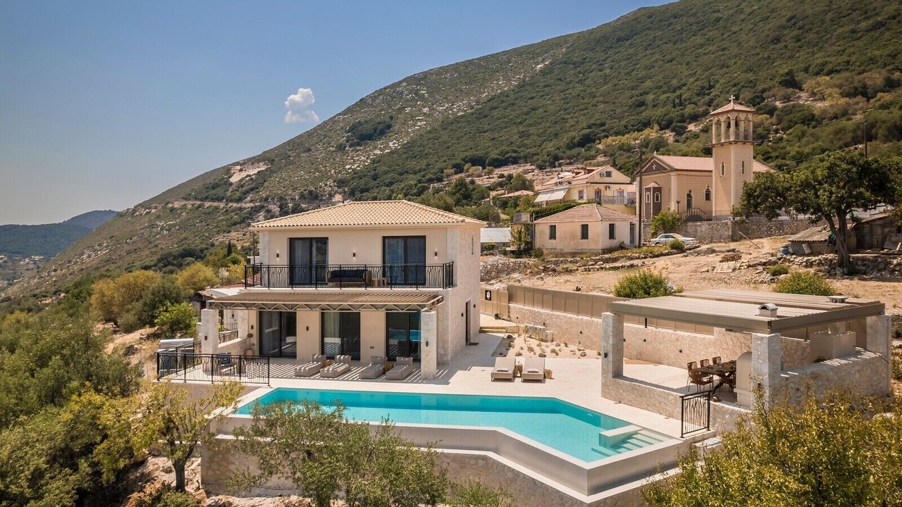 Photo of Outdoor in Zola