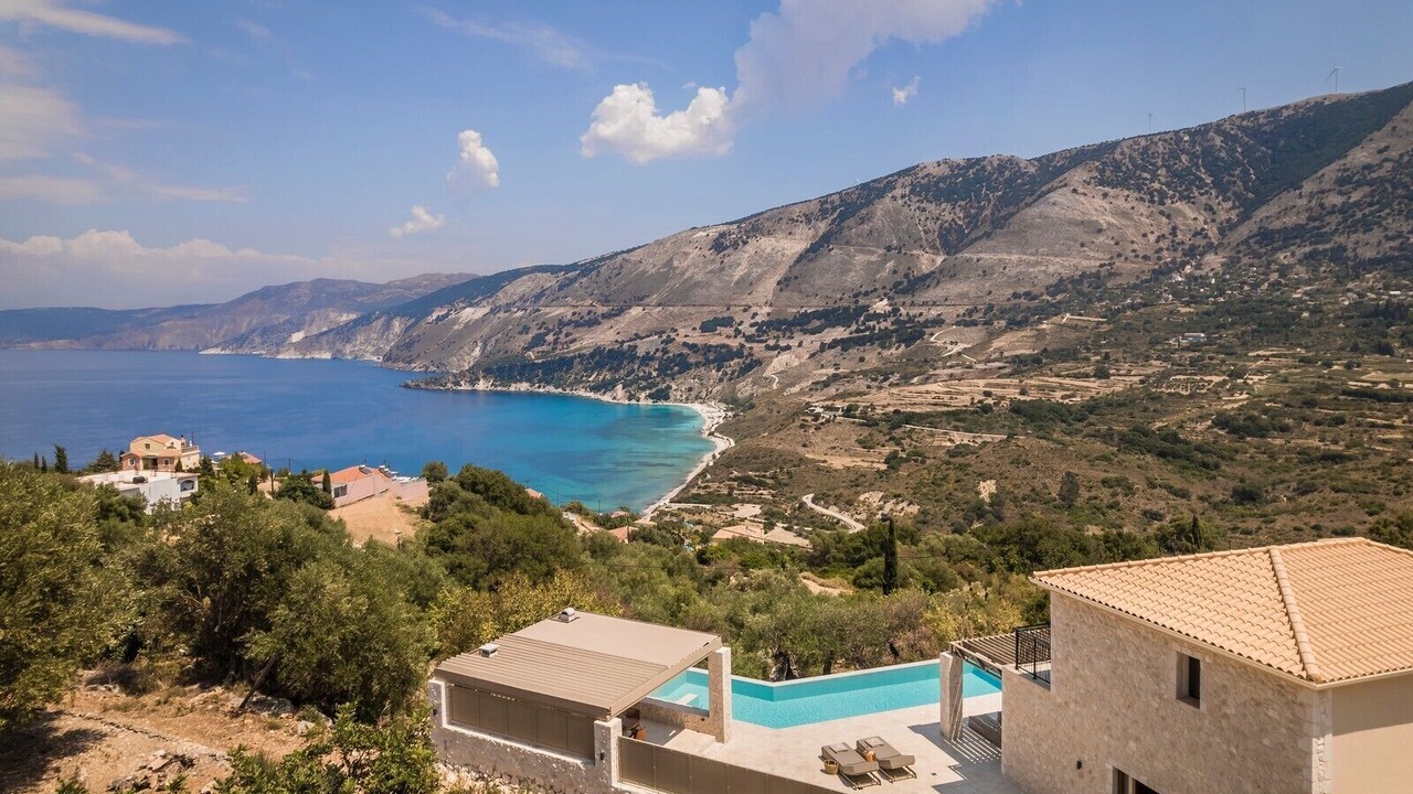 Photo of Outdoor in Zola