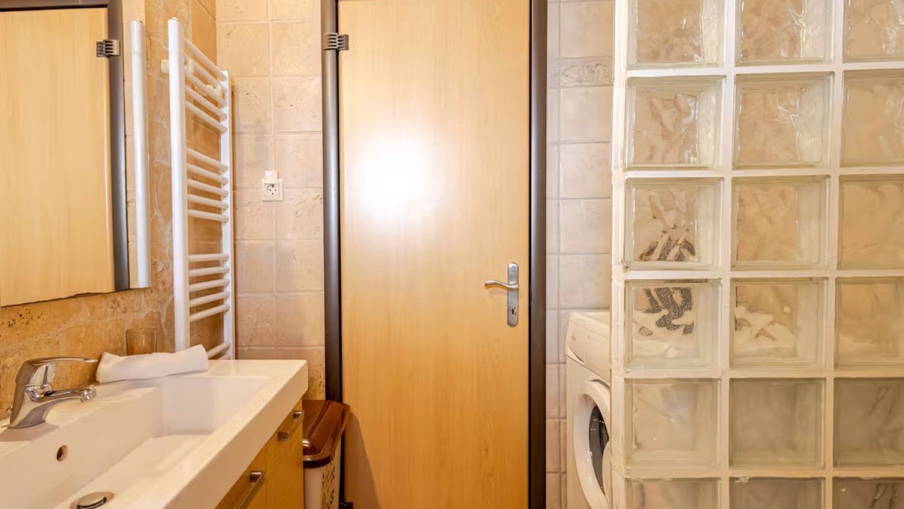 Photo of Bathroom in Paliouri