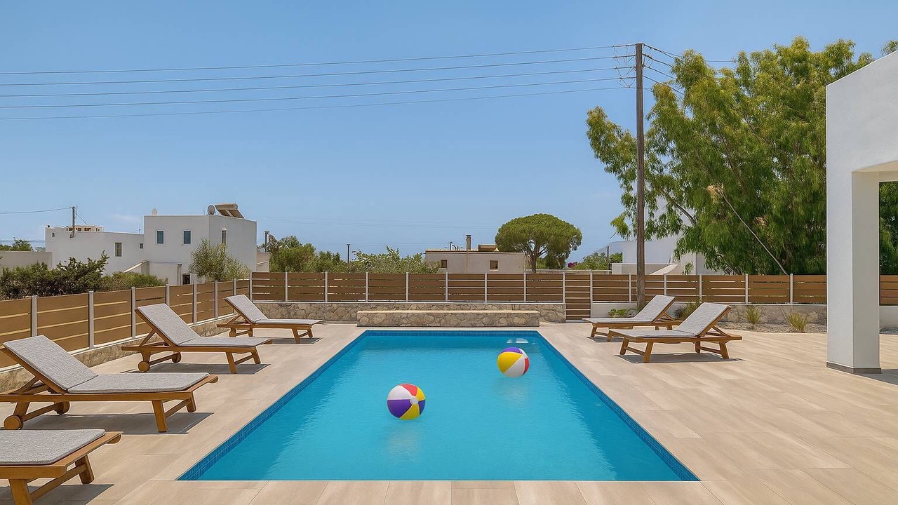 Photo of Outdoor in Aliki